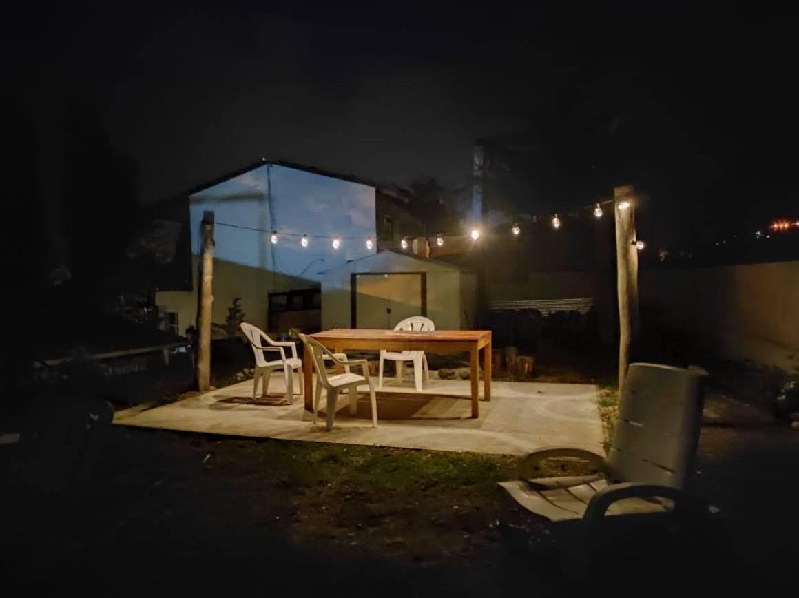 Buenavida Guesthouse 乌斯怀亚 外观 照片