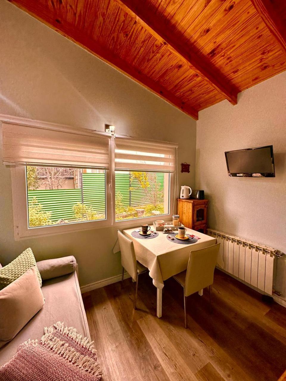 Buenavida Guesthouse 乌斯怀亚 外观 照片