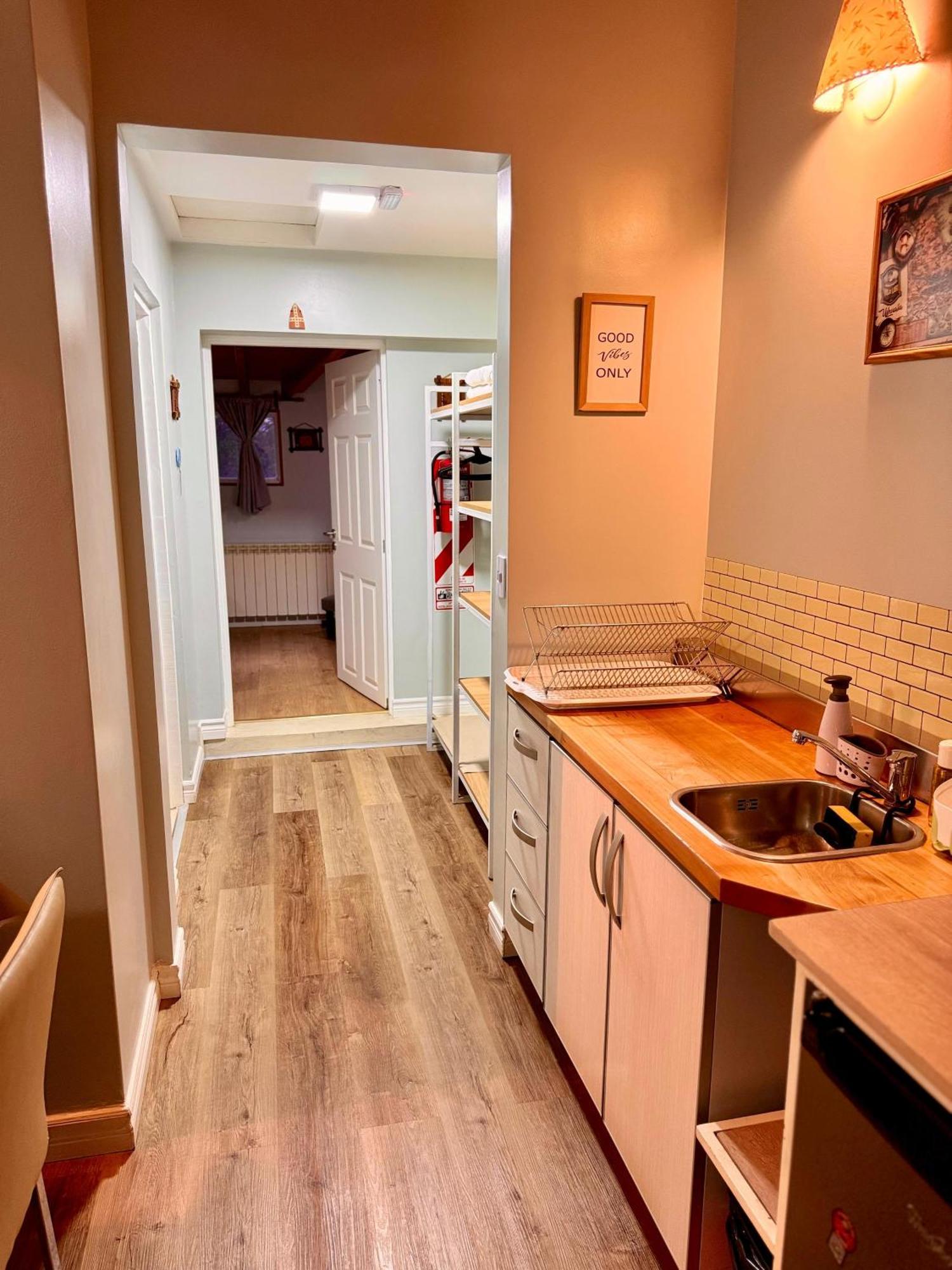 Buenavida Guesthouse 乌斯怀亚 外观 照片